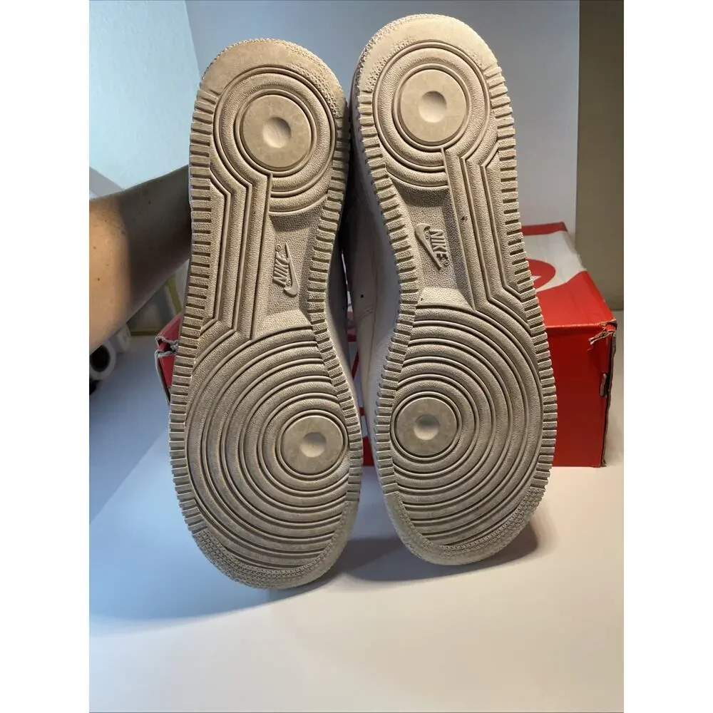 Nike pre owned